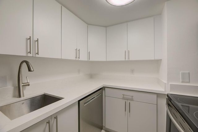 2100 Brickell Avenue 406, Miami, FL 33129