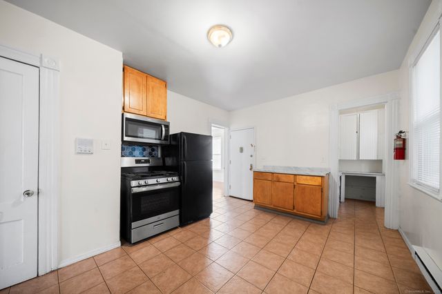 215 Woodlawn Terrace, Waterbury, CT 06710