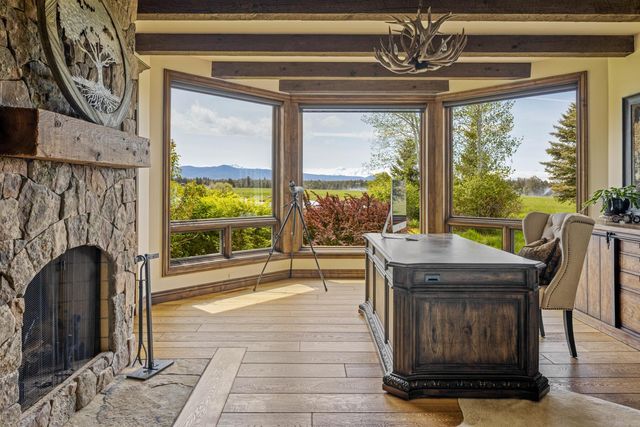 64095 Tamoli Lane, Bend, OR 97703