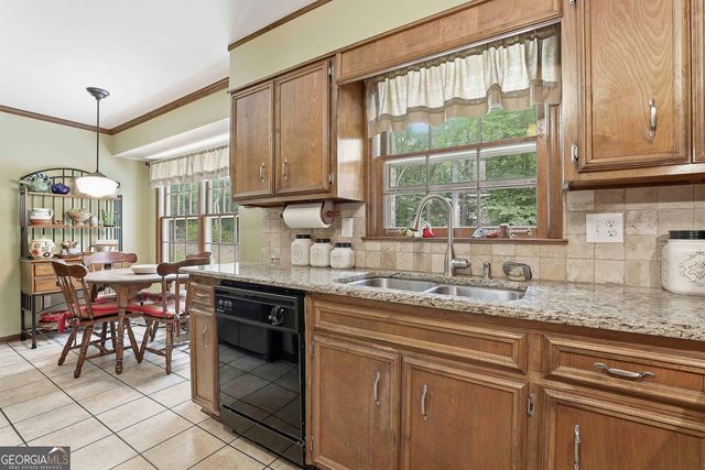 6650 Corico Way, Fairburn, GA 30213