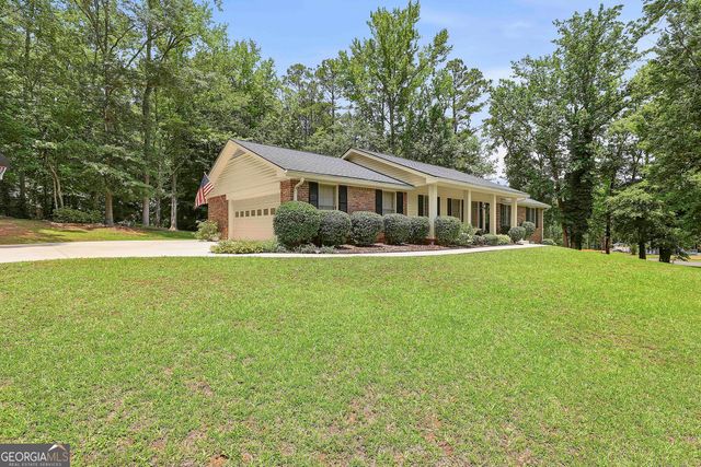 6650 Corico Way, Fairburn, GA 30213