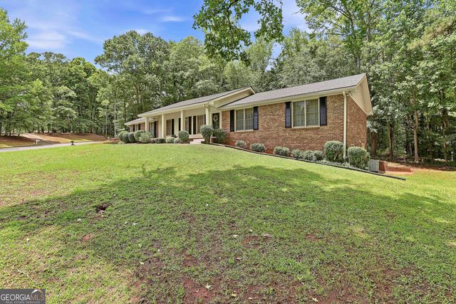 6650 Corico Way, Fairburn, GA 30213