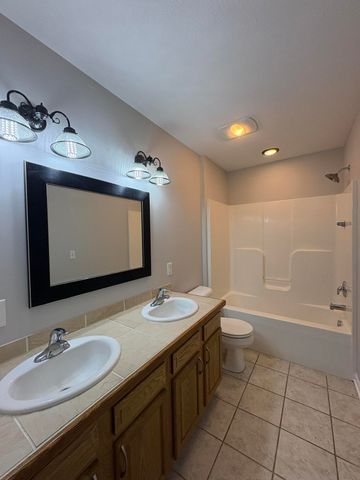 3120 Angelwood Drive, Muskegon, MI 49445