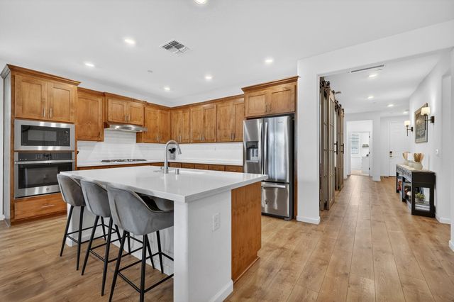 510 Cabrillo Ct, Lincoln, CA 95648