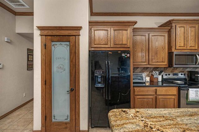 93 NE Simmons Cir, Fletcher, OK 73541