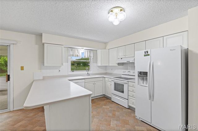 2400 Federalist Place, O'fallon, MO 63368