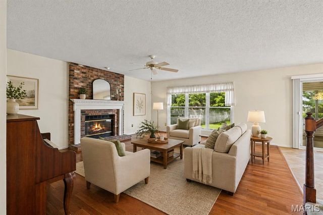 2400 Federalist Place, O'fallon, MO 63368