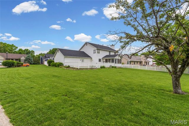 2400 Federalist Place, O'fallon, MO 63368