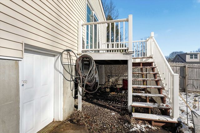 19 Erskine Avenue, Manchester, NH 03104