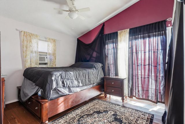 19 Erskine Avenue, Manchester, NH 03104