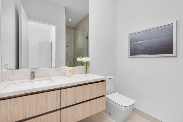 1051 NE 2nd Terrace, Boca Raton, FL 33432