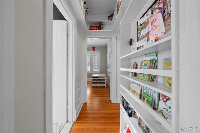 716 N Kirkwood Road, Kirkwood, MO 63122