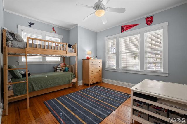 716 N Kirkwood Road, Kirkwood, MO 63122