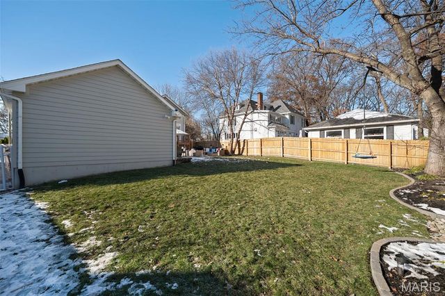 716 N Kirkwood Road, Kirkwood, MO 63122