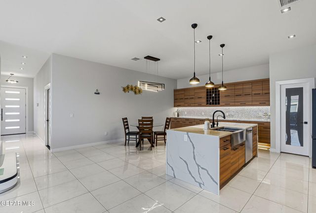 1847 CIMARRON PARK Drive, El Paso, TX 79911