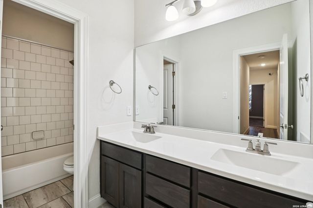 988 Carriage Loop, New Braunfels, TX 78132