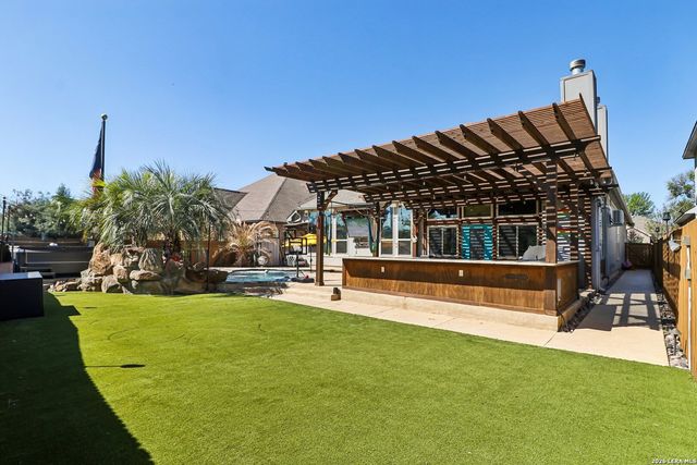 988 Carriage Loop, New Braunfels, TX 78132