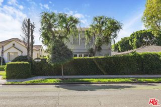 2440 Arizona Avenue, Santa Monica, CA 90404