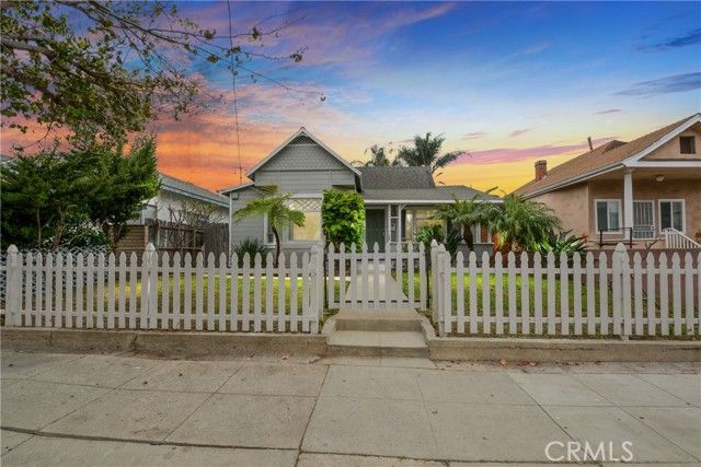 331 W 10th Street, San Pedro (los Angeles), CA 90731