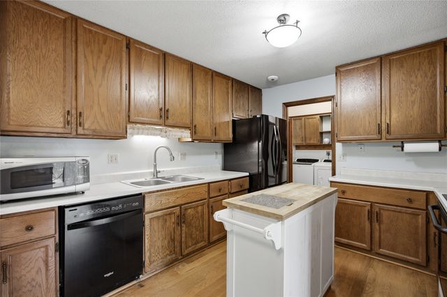 6820 Boulder Drive NW, Cedar Rapids, IA 52405