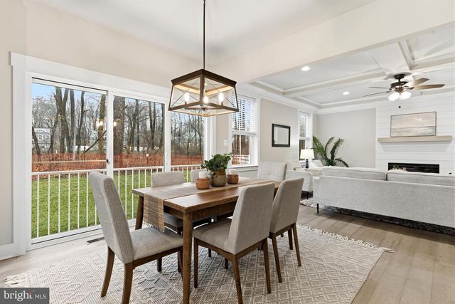 2036 WILLIAM AVE, Essex, MD 21221