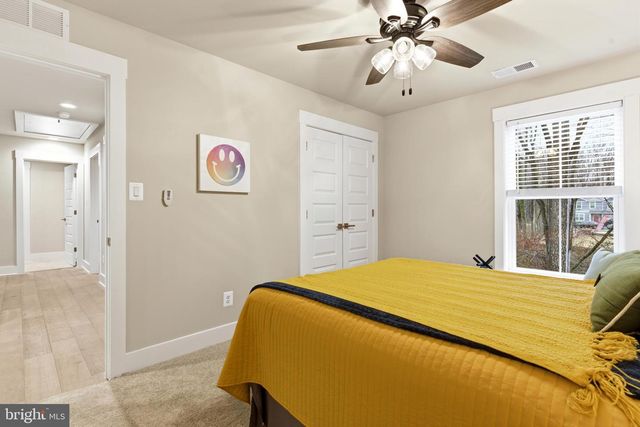 2036 WILLIAM AVE, Essex, MD 21221