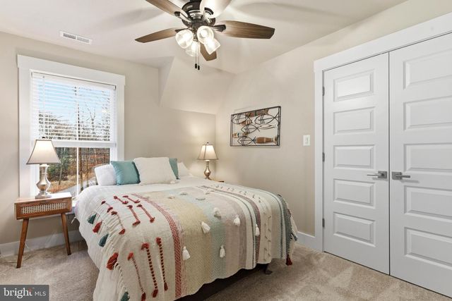 2036 WILLIAM AVE, Essex, MD 21221