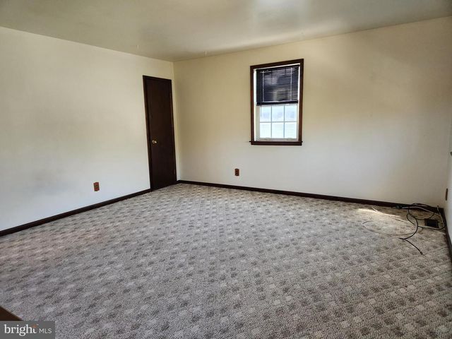 1205 B E ATLANTIC AVE, Blackwood, NJ 08012