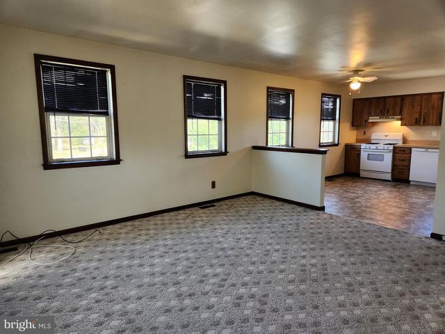1205 B E ATLANTIC AVE, Blackwood, NJ 08012