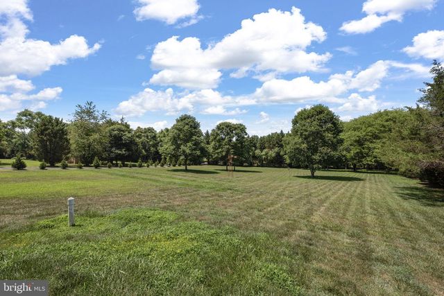 249 DERBY LN, Louisa, VA 23093