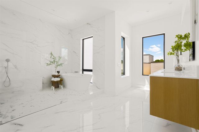 610 N Oak Cliff Boulevard 203, Dallas, TX 75208