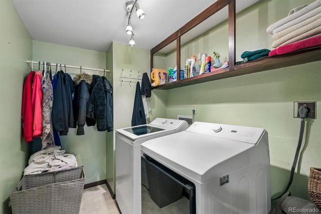 7226 Robb Drive, Arvada, CO 80005