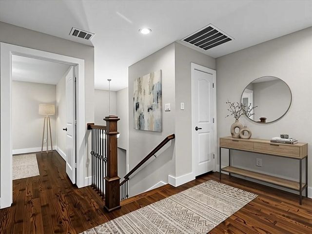 2700 Refugio Avenue, Fort Worth, TX 76164