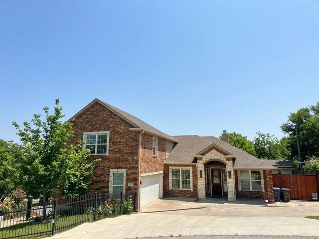 2700 Refugio Avenue, Fort Worth, TX 76164