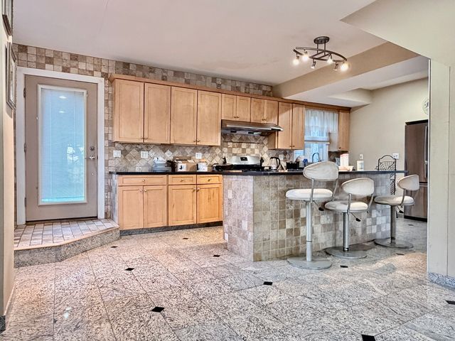 88 Rocky Rest Road, Shelton, CT 06484