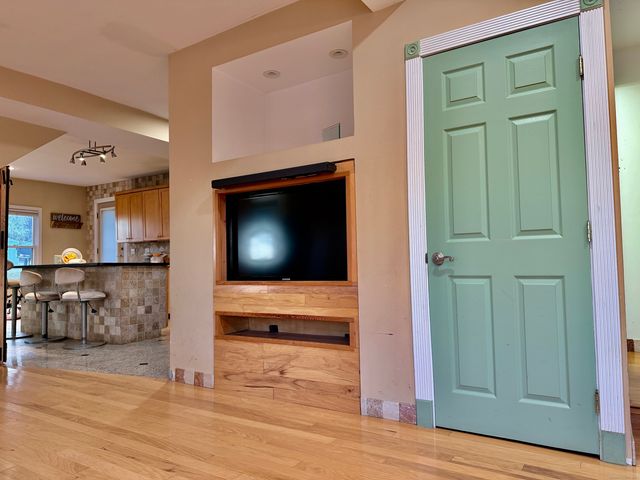 88 Rocky Rest Road, Shelton, CT 06484