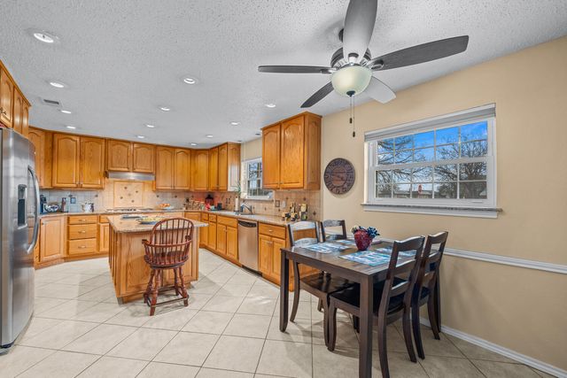 1500 W Lynn Street, Slaton, TX 79364