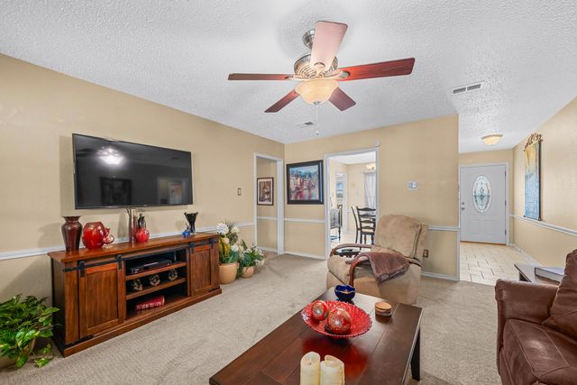 1500 W Lynn Street, Slaton, TX 79364