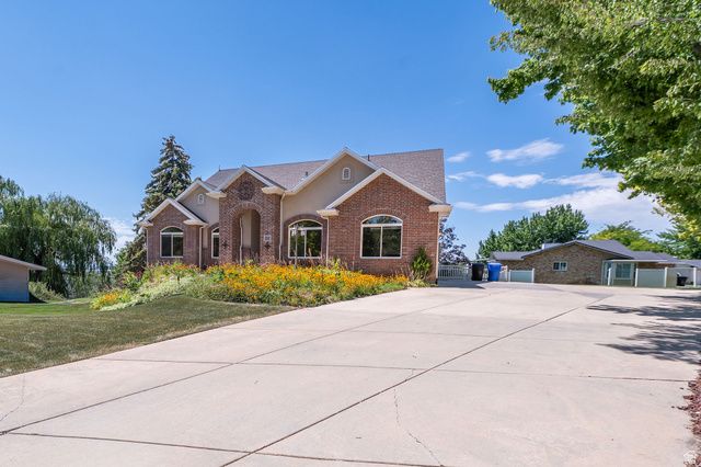 2981 N 150 W, North Ogden, UT 84414