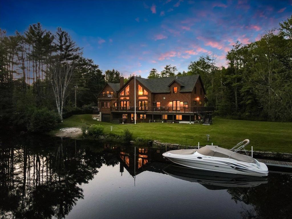 145 Hanson Drive, Moultonborough, NH 03254