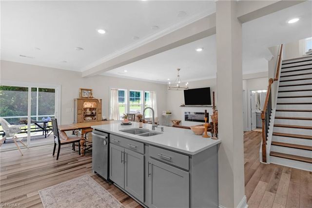 4928 Cranfill Lane, Walkertown, NC 27051