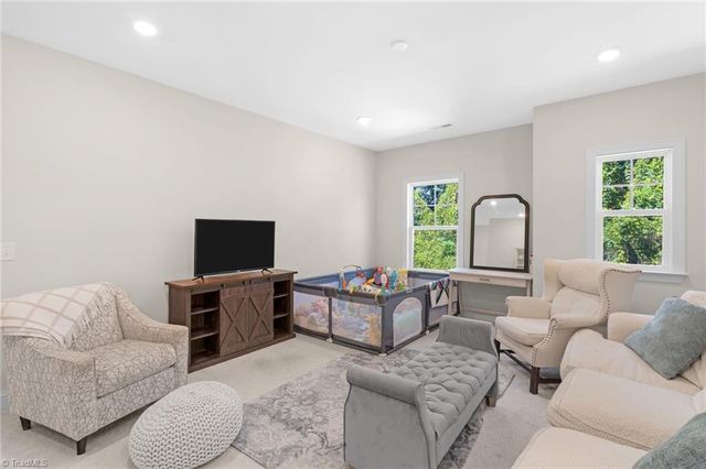 4928 Cranfill Lane, Walkertown, NC 27051