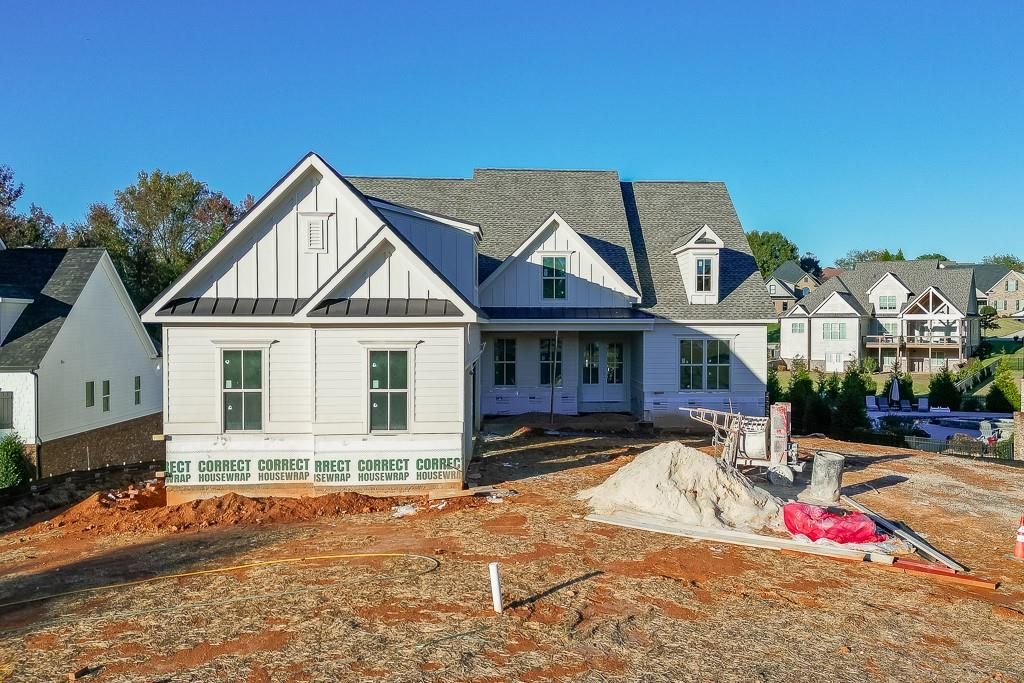 180 Harmony Grove Lane, Jefferson, GA 30549