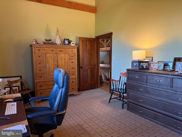 6740 ST ANNES DR, Fayetteville, PA 17222