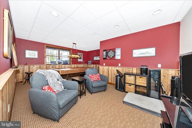 6740 ST ANNES DR, Fayetteville, PA 17222