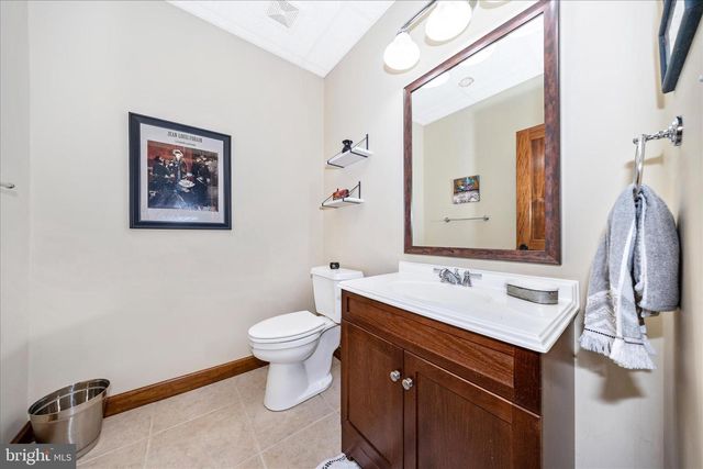 6740 ST ANNES DR, Fayetteville, PA 17222