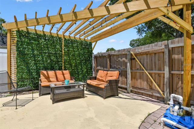 4818 HOLIDAY DRIVE, Tampa, FL 33615