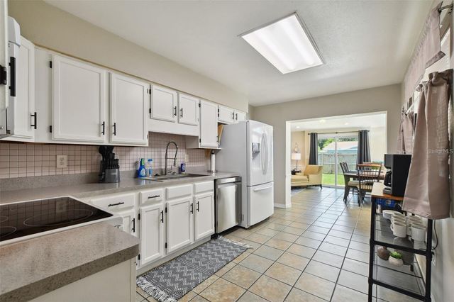 4818 HOLIDAY DRIVE, Tampa, FL 33615