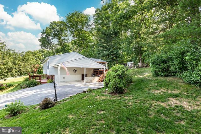 2718 ASPEN DR, Hampstead, MD 21074