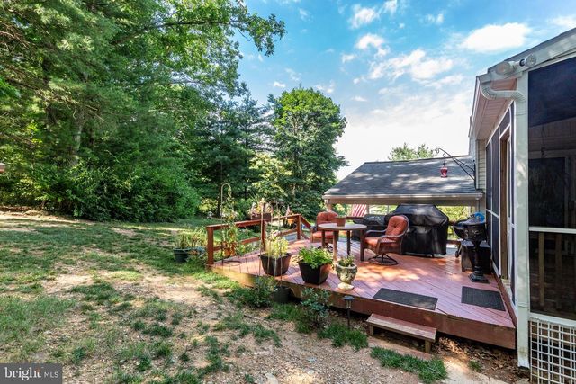 2718 ASPEN DR, Hampstead, MD 21074